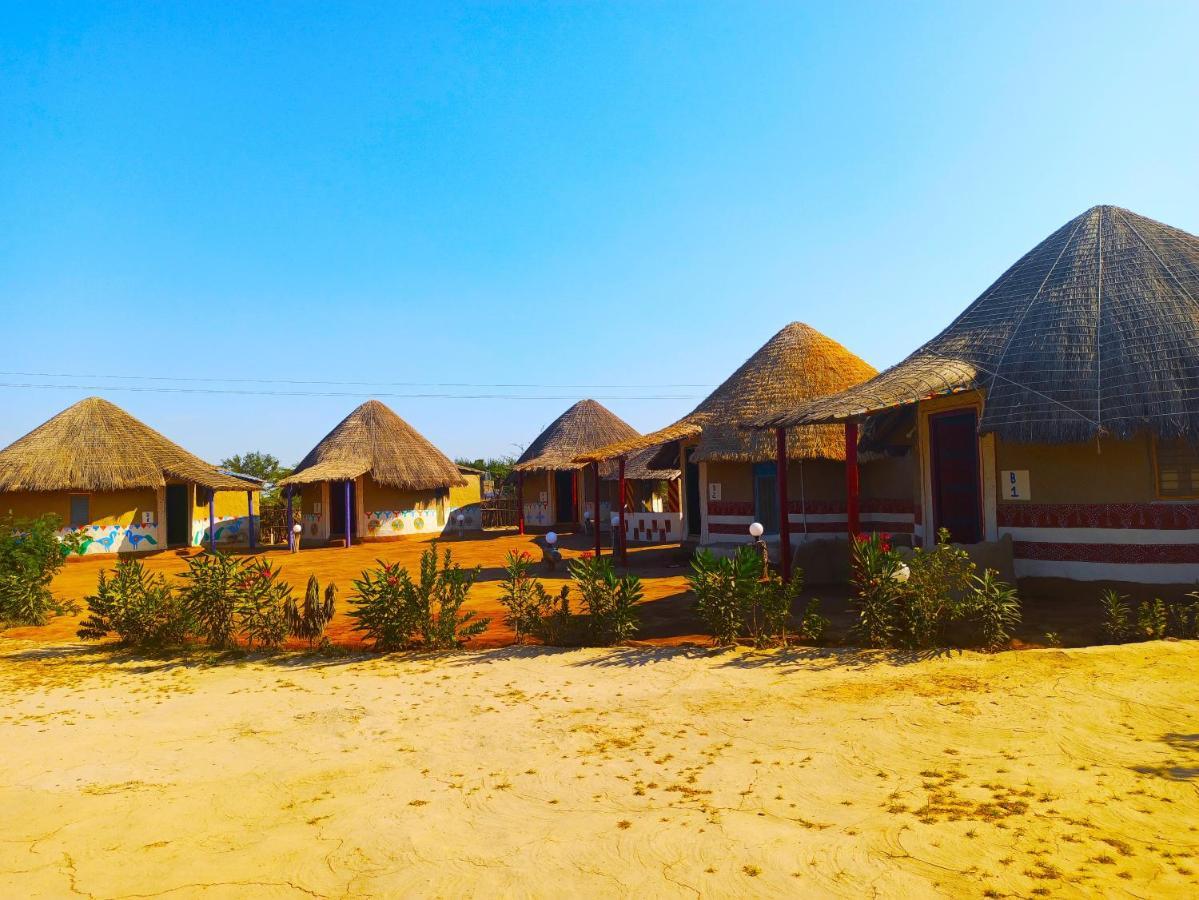 Kutir Craft Village Resort Bherandiala Exterior photo