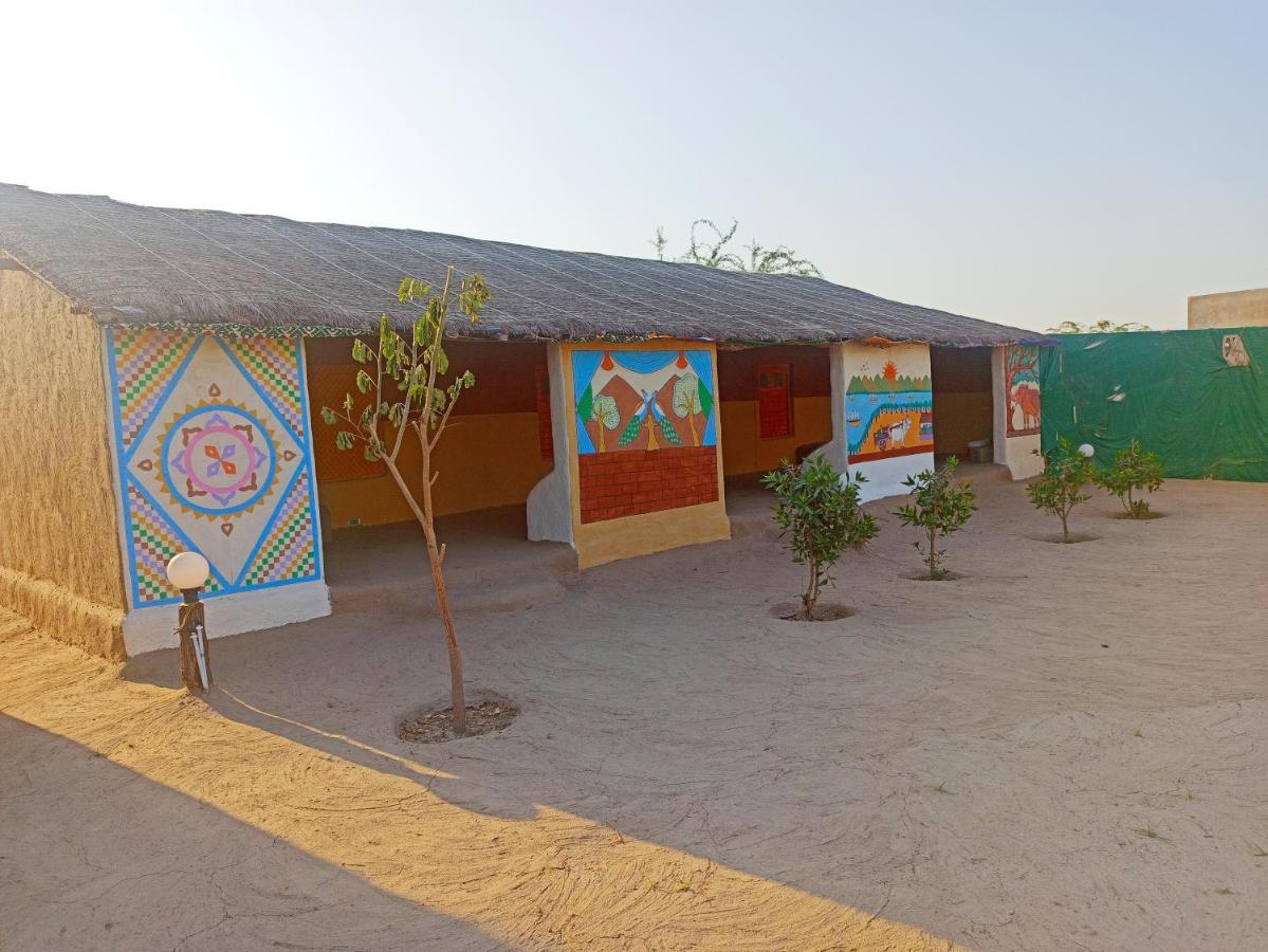 Kutir Craft Village Resort Bherandiala Exterior photo