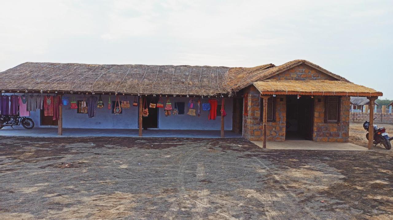 Kutir Craft Village Resort Bherandiala Exterior photo