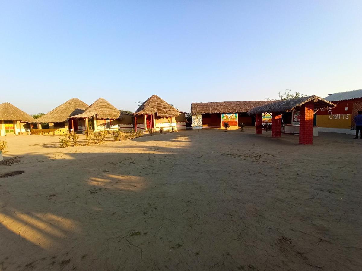 Kutir Craft Village Resort Bherandiala Exterior photo