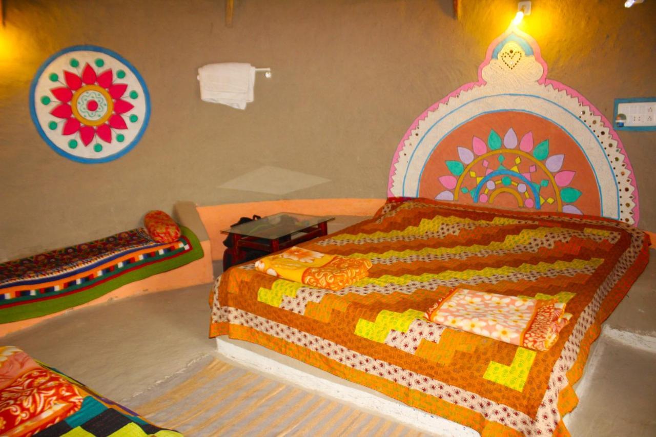 Kutir Craft Village Resort Bherandiala Exterior photo