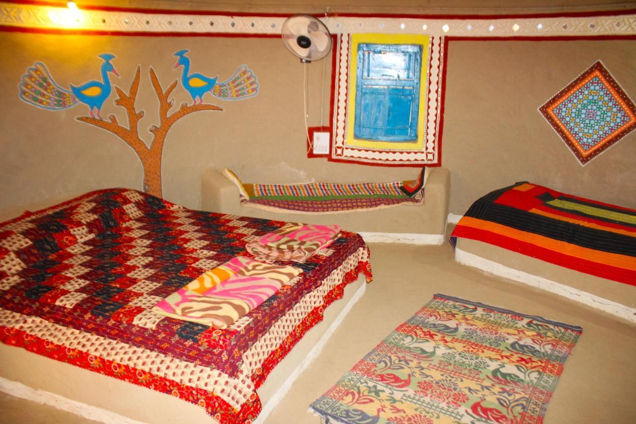 Kutir Craft Village Resort Bherandiala Exterior photo